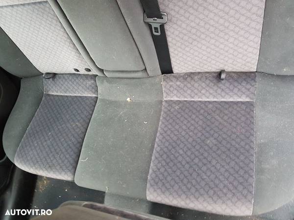 Interior Scaune si Banchete Textil Fara Incalzire Opel Astra G Break / Combi 1998 - 2005 - 4