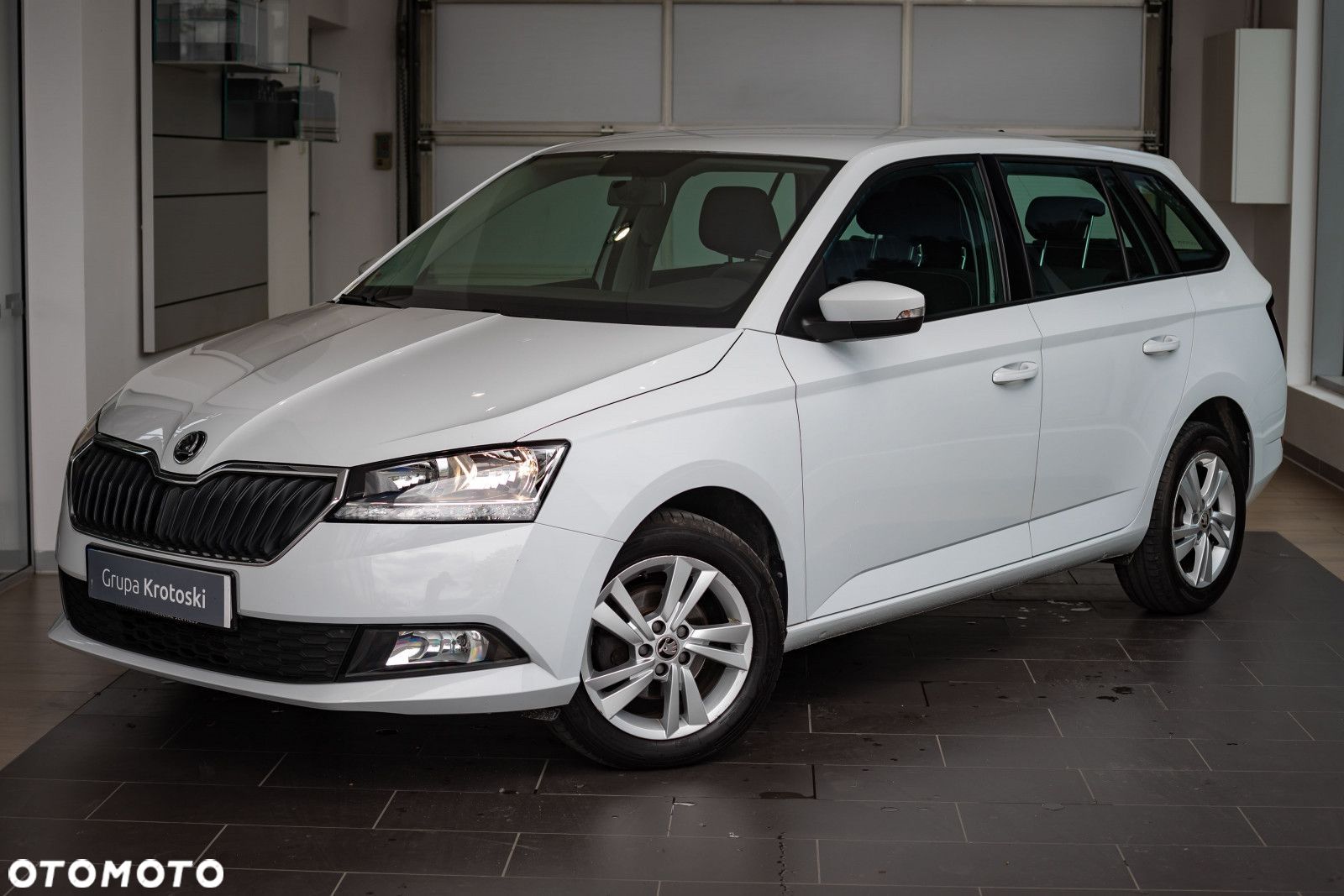 Skoda Fabia 1.0 TSI Ambition - 1