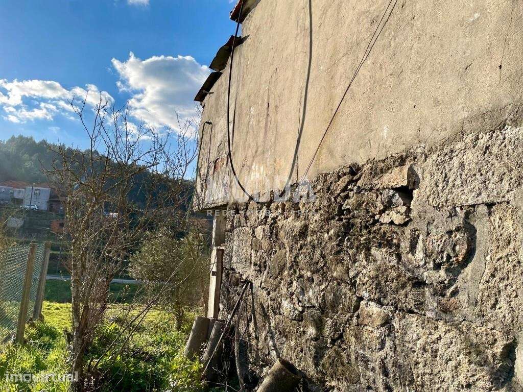 Casa de aldeia para recuperar - Grande imagem: 5/25