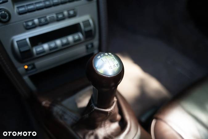 Porsche 911 Carrera Cabrio - 16