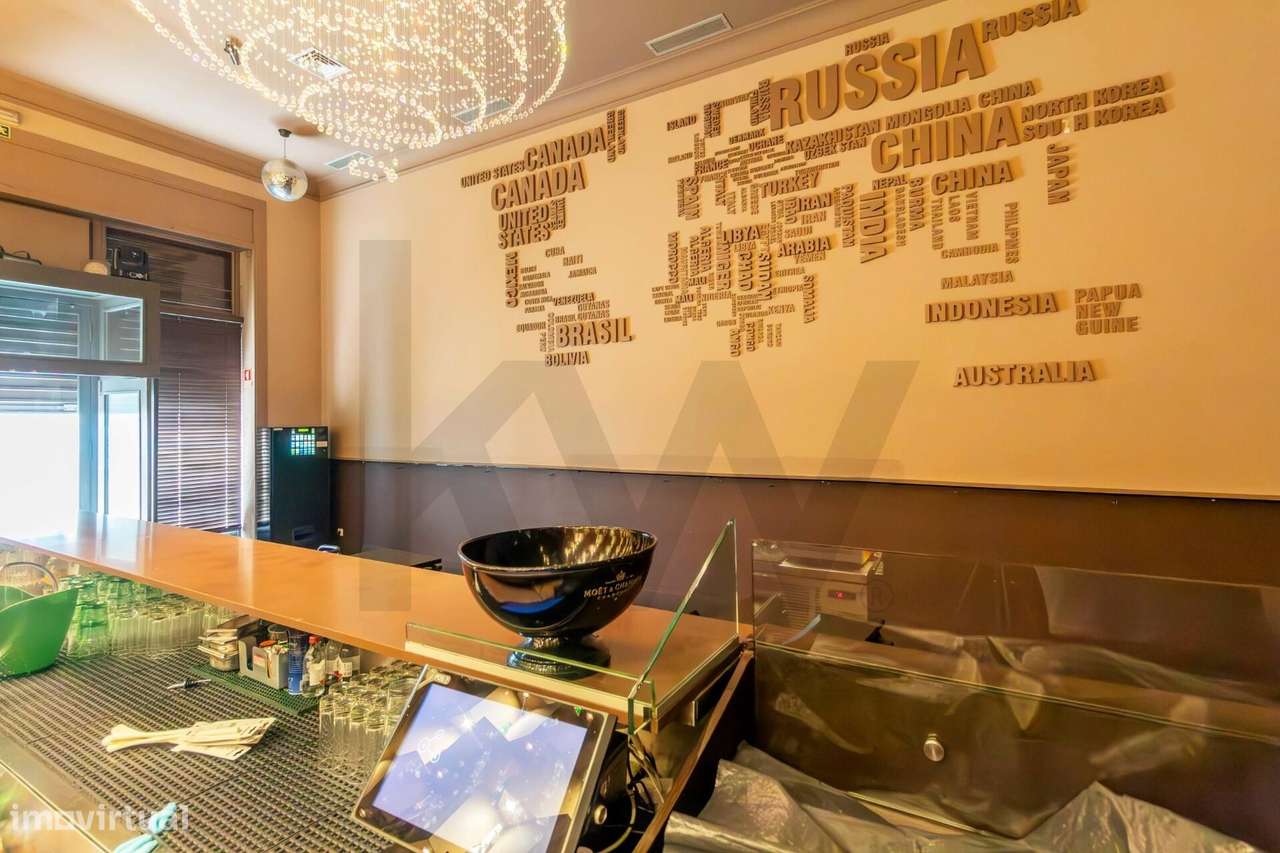 Trespasse de icônico bar na baixa portuense - Grande imagem: 4/21