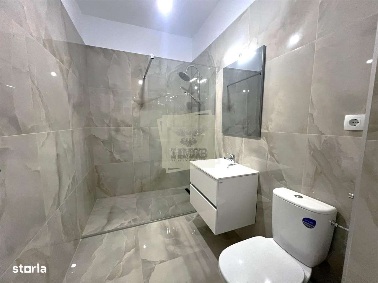 Studio 40 mpu cu parcare zona Pictor Brana Selimbar - Imagine principală: 5/10