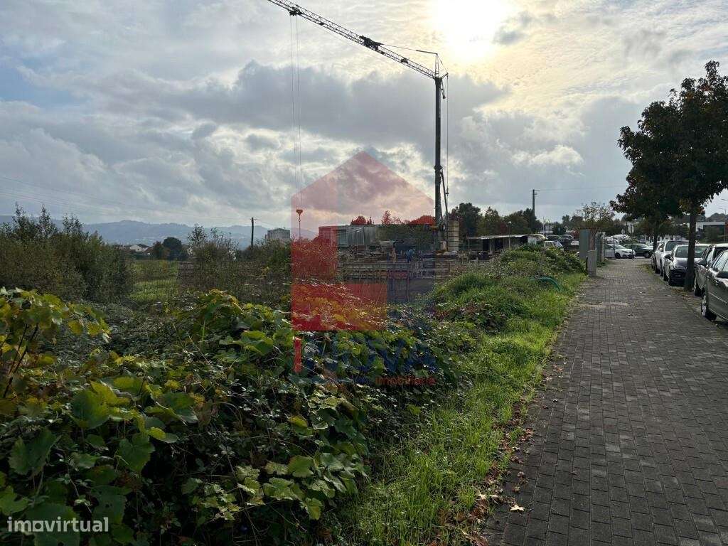 Lote Banda, Ferreiros - Grande imagem: 1/17