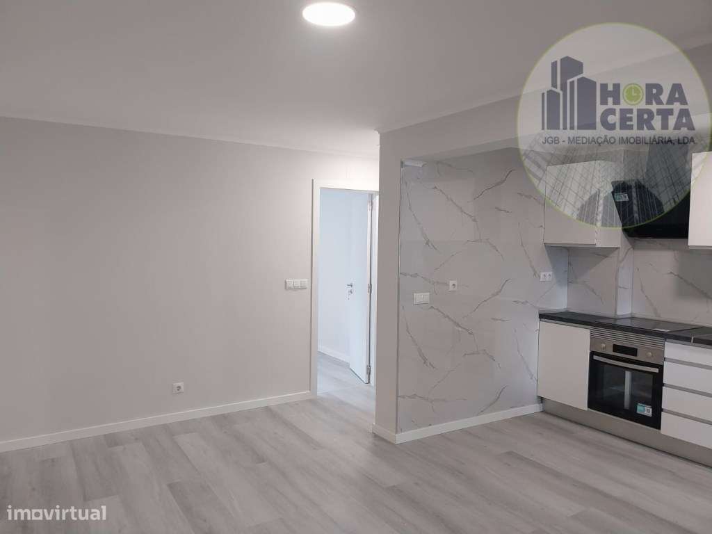 Apartamento T3 Laranjeiro!-3