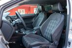 VW Golf 1.6 TDi Highline DSG - 6