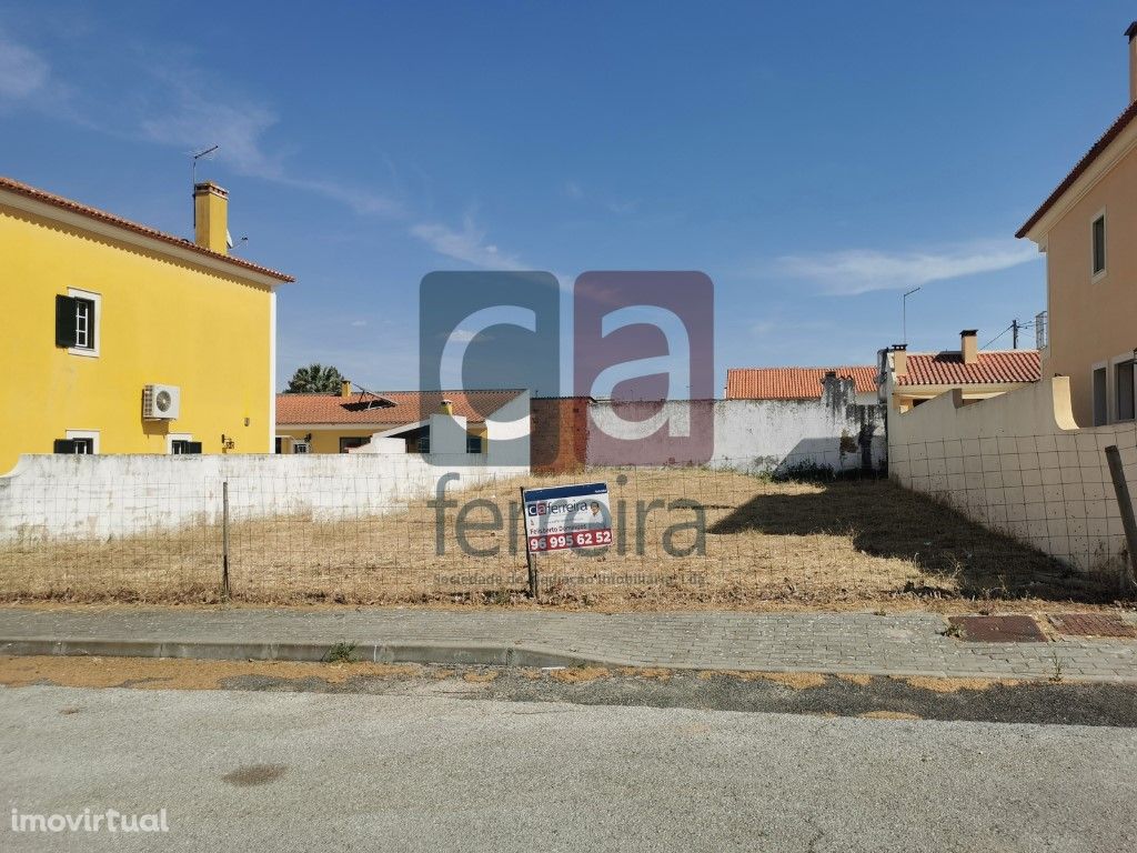 Terreno para construção em Frade de Baixo