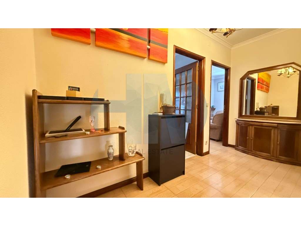 Excelente Andar Moradia T3 em S. Pedro de Fins, Maia - Grande imagem: 2/16