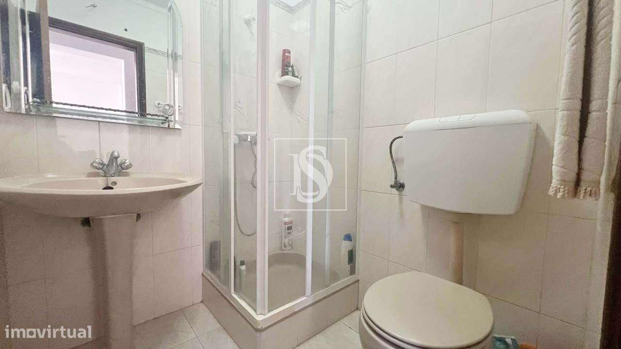 Apartamento T1+1 com vista mar em Peniche – perto da praia-14