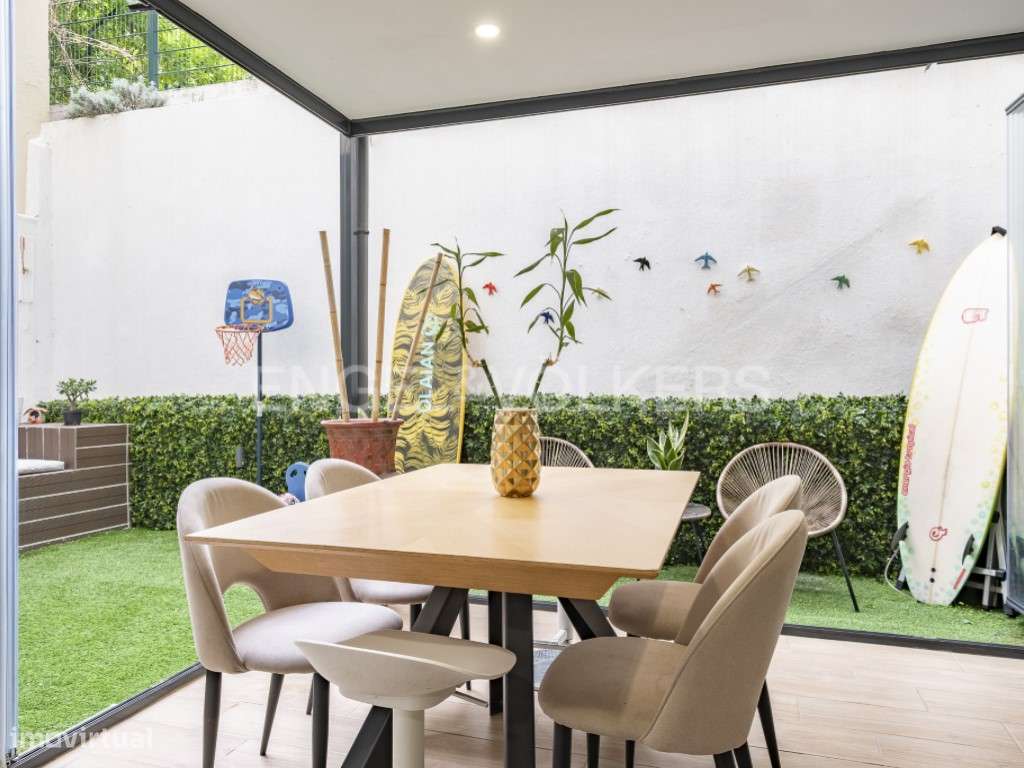 T4 remodelado com terraço e jardim Anjos / Arroios-3