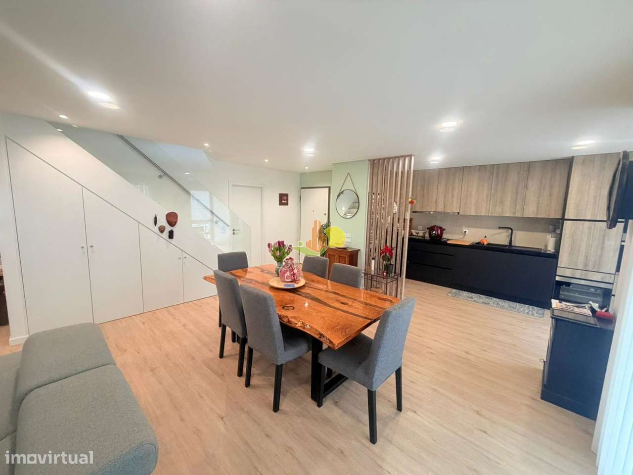 T2+2 Duplex com Garagem-12