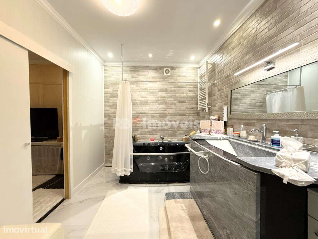 Moradia T3 térrea com espaço exterior - Vila Nova de Paialvo, Tomar-16