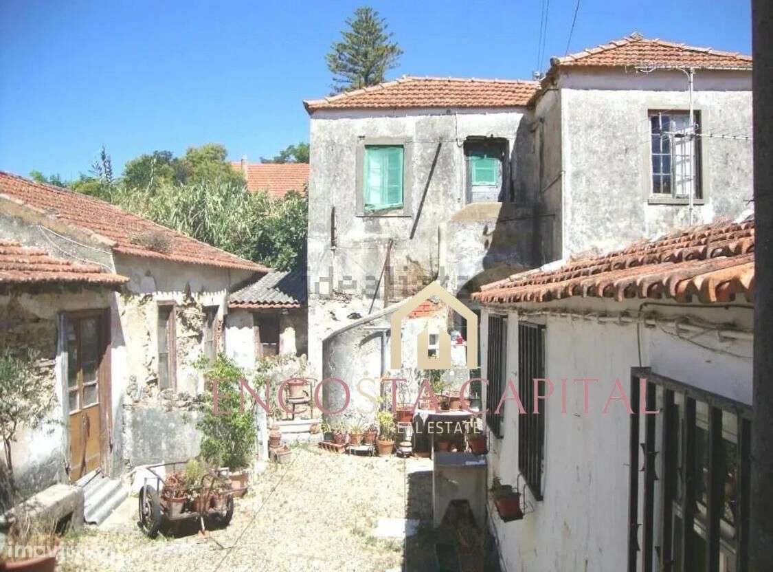 Ruínas em Villa T2-5