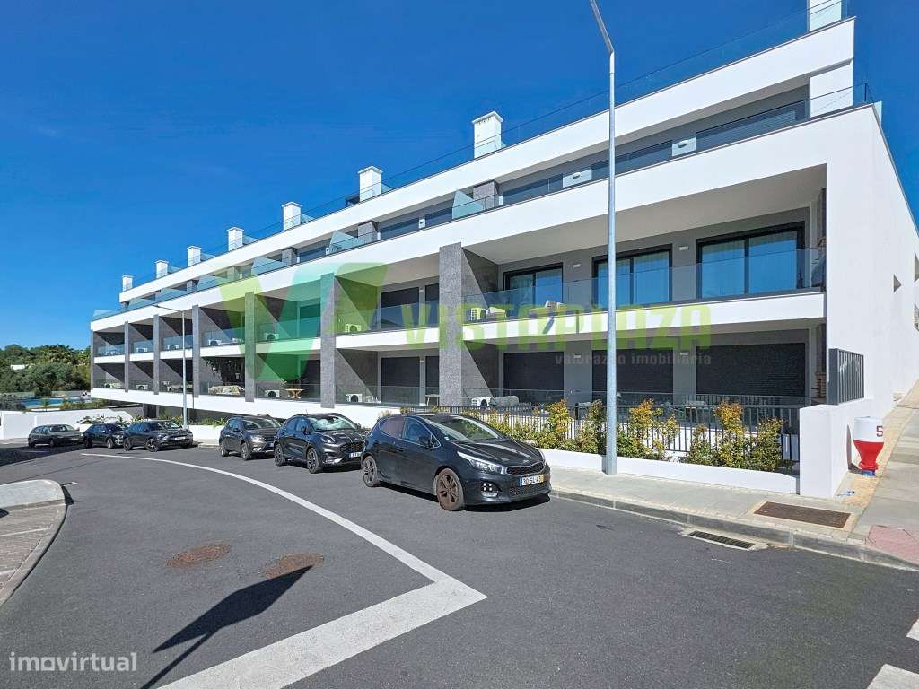 Apartamento T2 em Alvor com Terraço Privativo e Vista Ria de Alvor-5