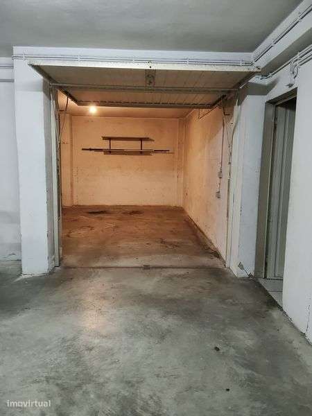 Garagem fechada - Condeixa - Grande imagem: 4/4