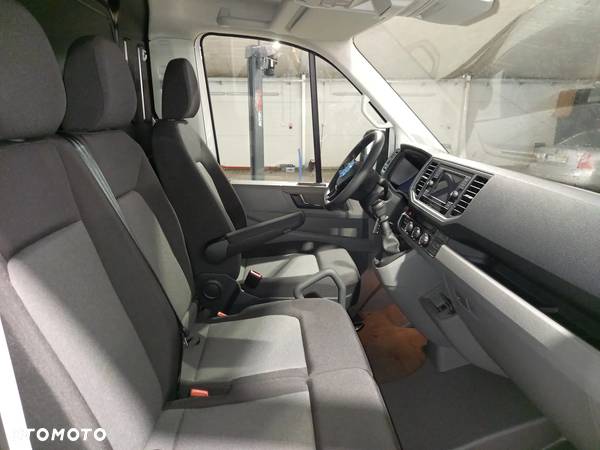 Volkswagen Crafter - 12