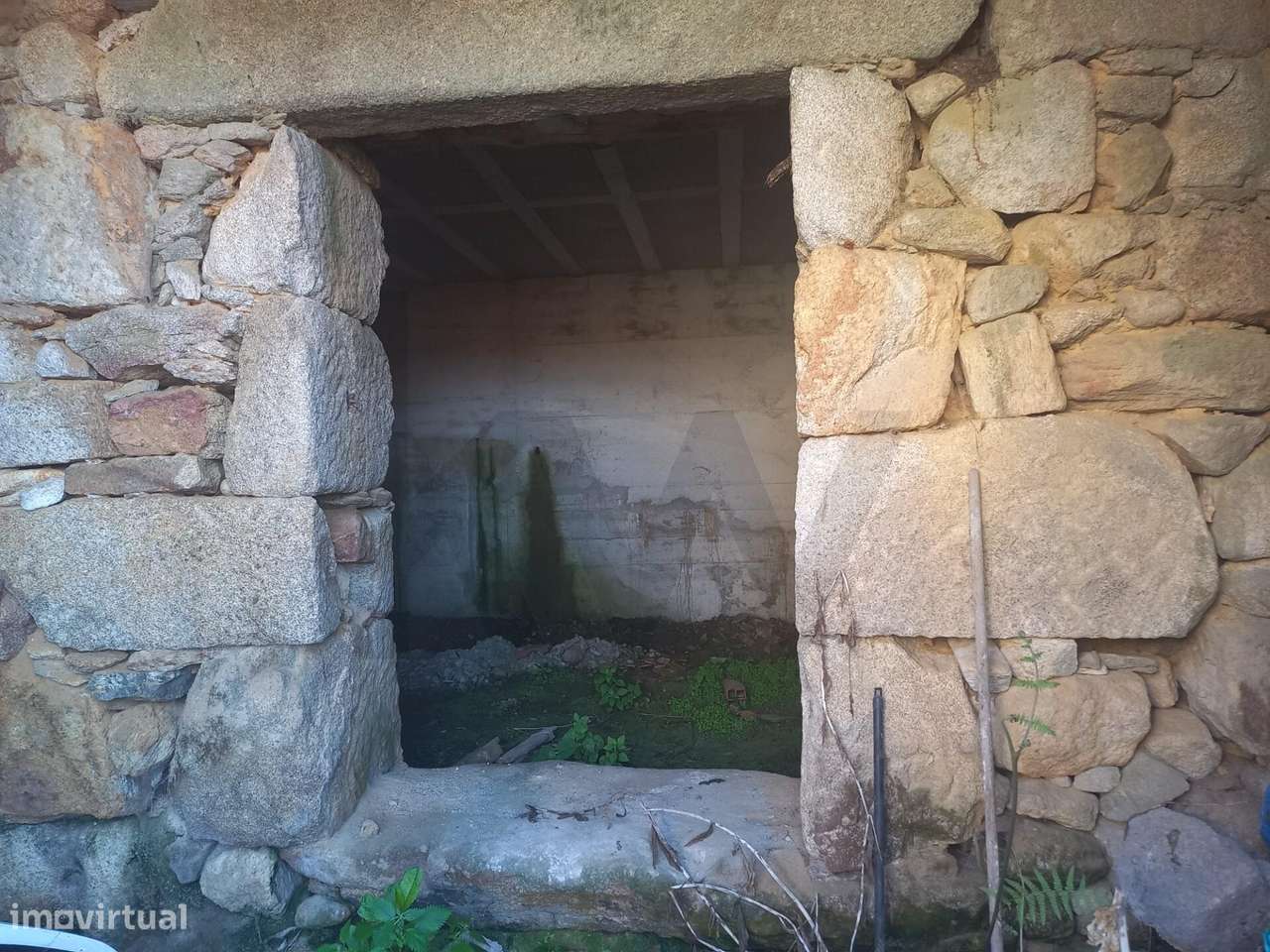 Moradia em pedra numa pacata aldeia de Sever do Vouga, ideal para féri - Grande imagem: 5/12