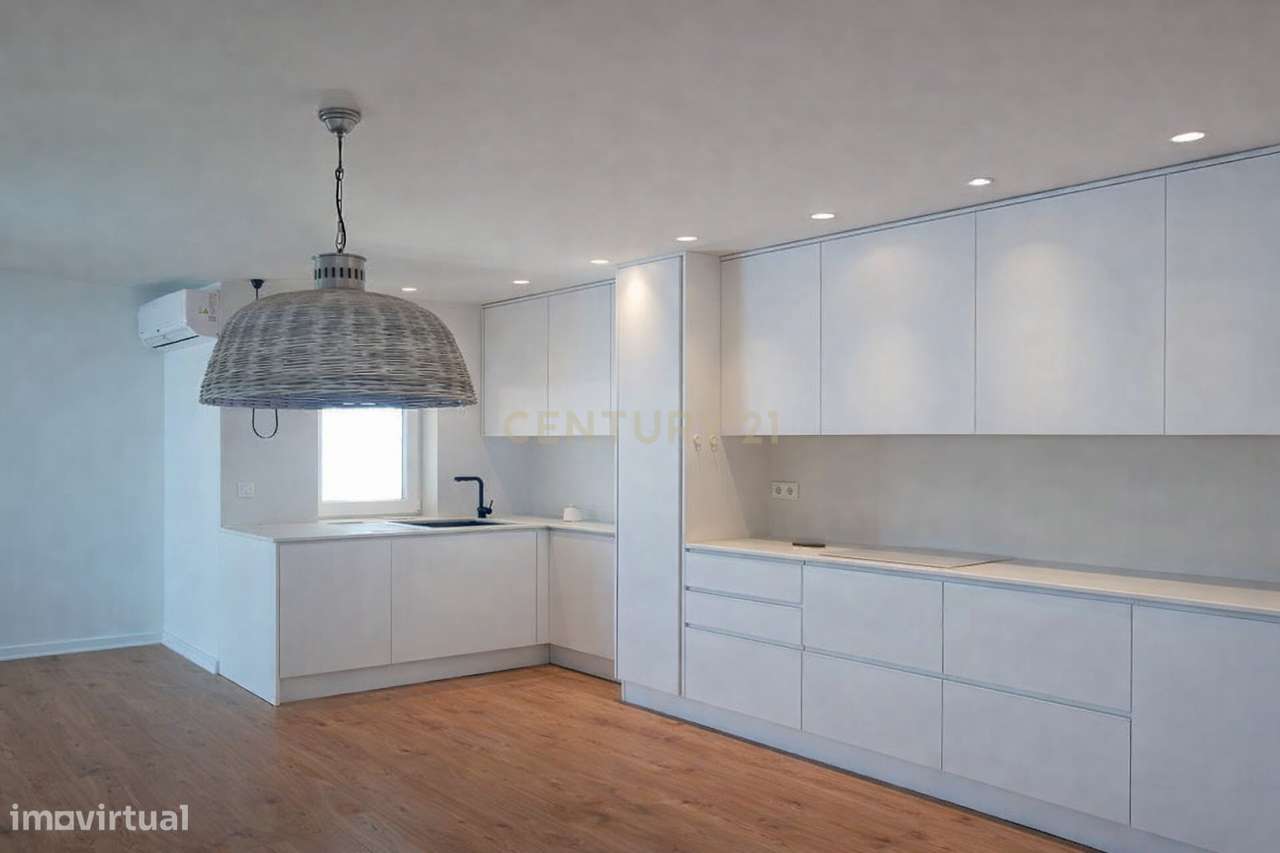 Apartamento T2 com Vista Mar | Complexo Turístico São Sebastião – Eric-12