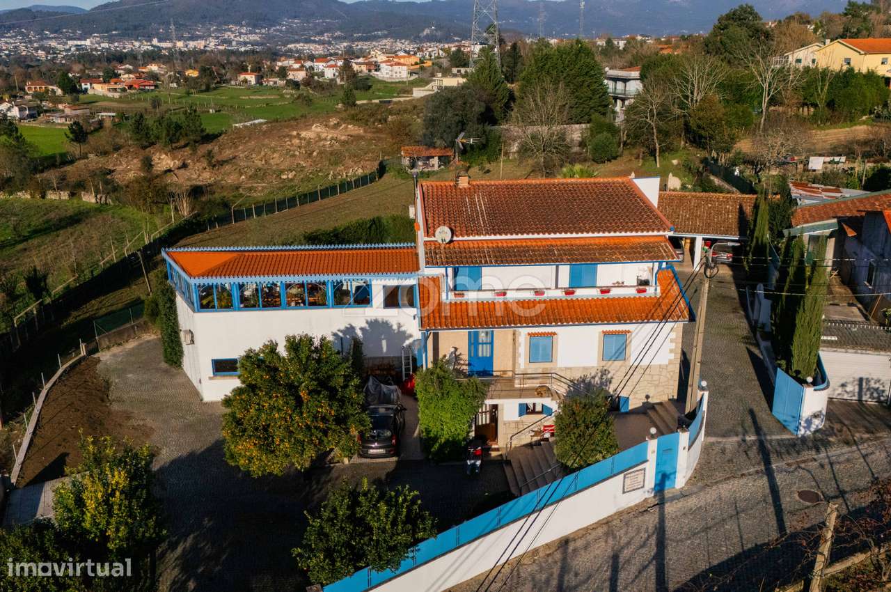 Moradia de Luxo em Santa Lucrécia de Algeriz - Braga - Grande imagem: 3/60