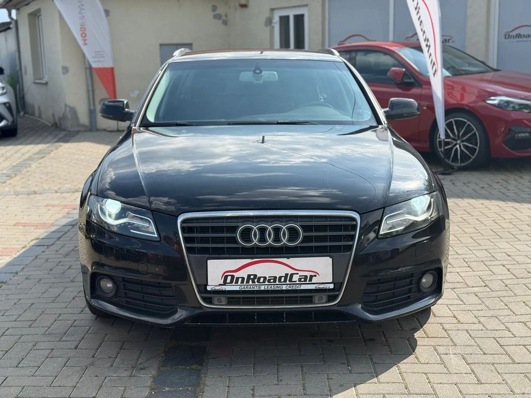 Audi A4 2.0 TDI Avant - 14