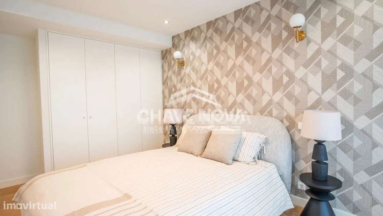 Apartamento T2 Novo Último Piso c/ Vista Rio - Canidelo-12