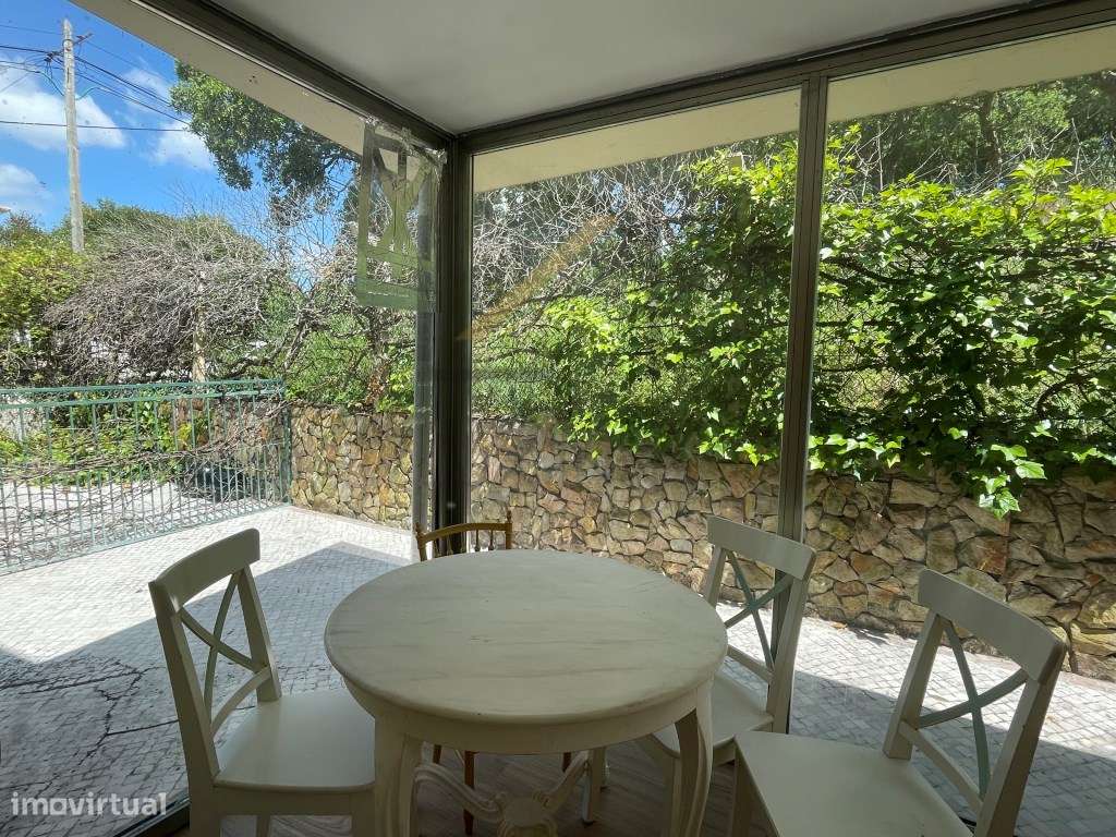 Moradia T4 com piscina e jardim, na Aldeia Grande, Setúbal-28