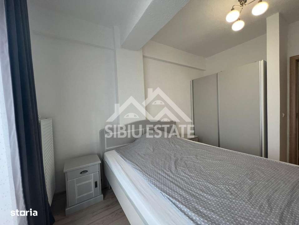 Apartament de vanzare, 2 camere mobilat utilat, bloc cu lift-14
