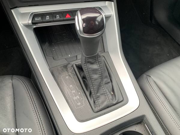 Audi Q3 35 TFSI S tronic - 13