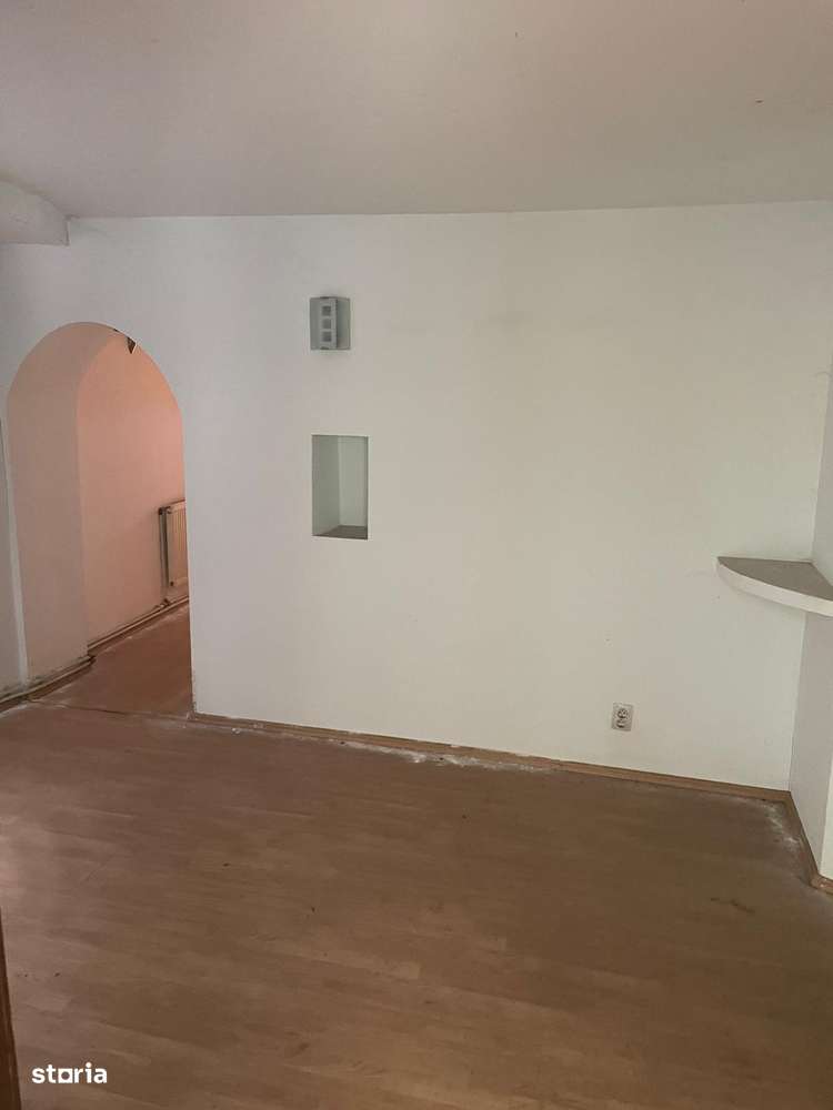 De vanzare casa Poroschia-7