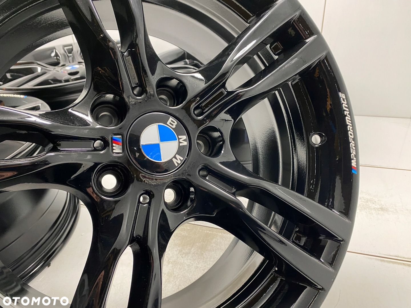 FELGI 18 BMW F30 F31 M PERFORMANCE OEM IDEALNE 8PRZOD 8.5 TYL - 8