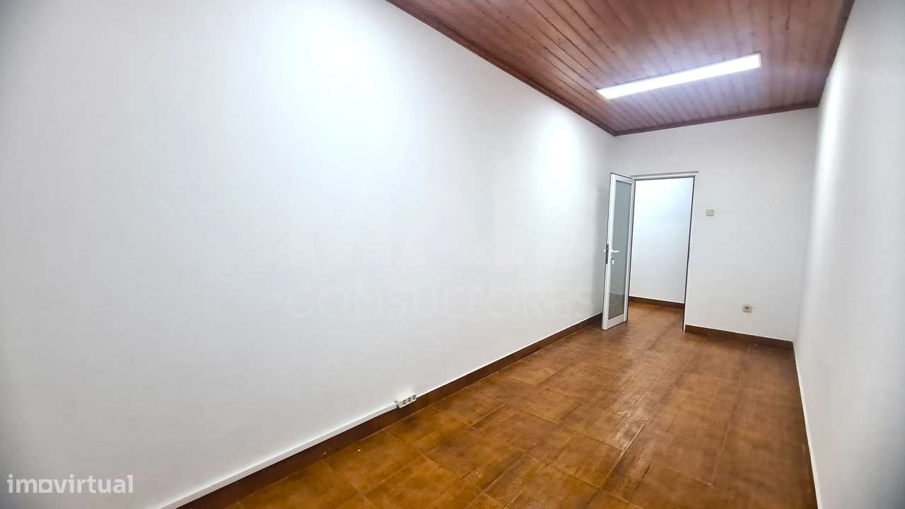 Sala para Serviços ou Escritório - Grande imagem: 4/7