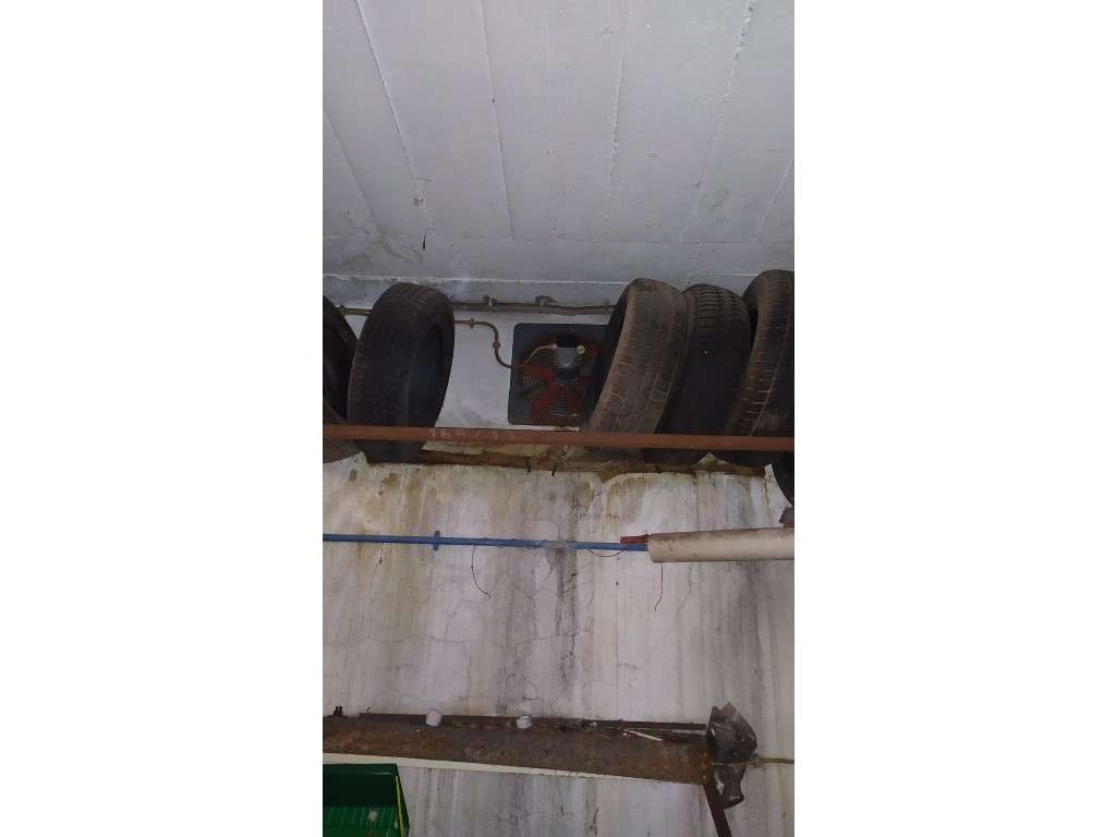 Garagem c/200m2 na Amadora-6