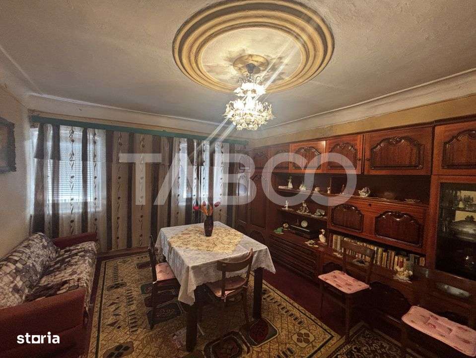 Casa saseasca de vanzare + bonus doua terenuri Seica Mare Sibiu-12