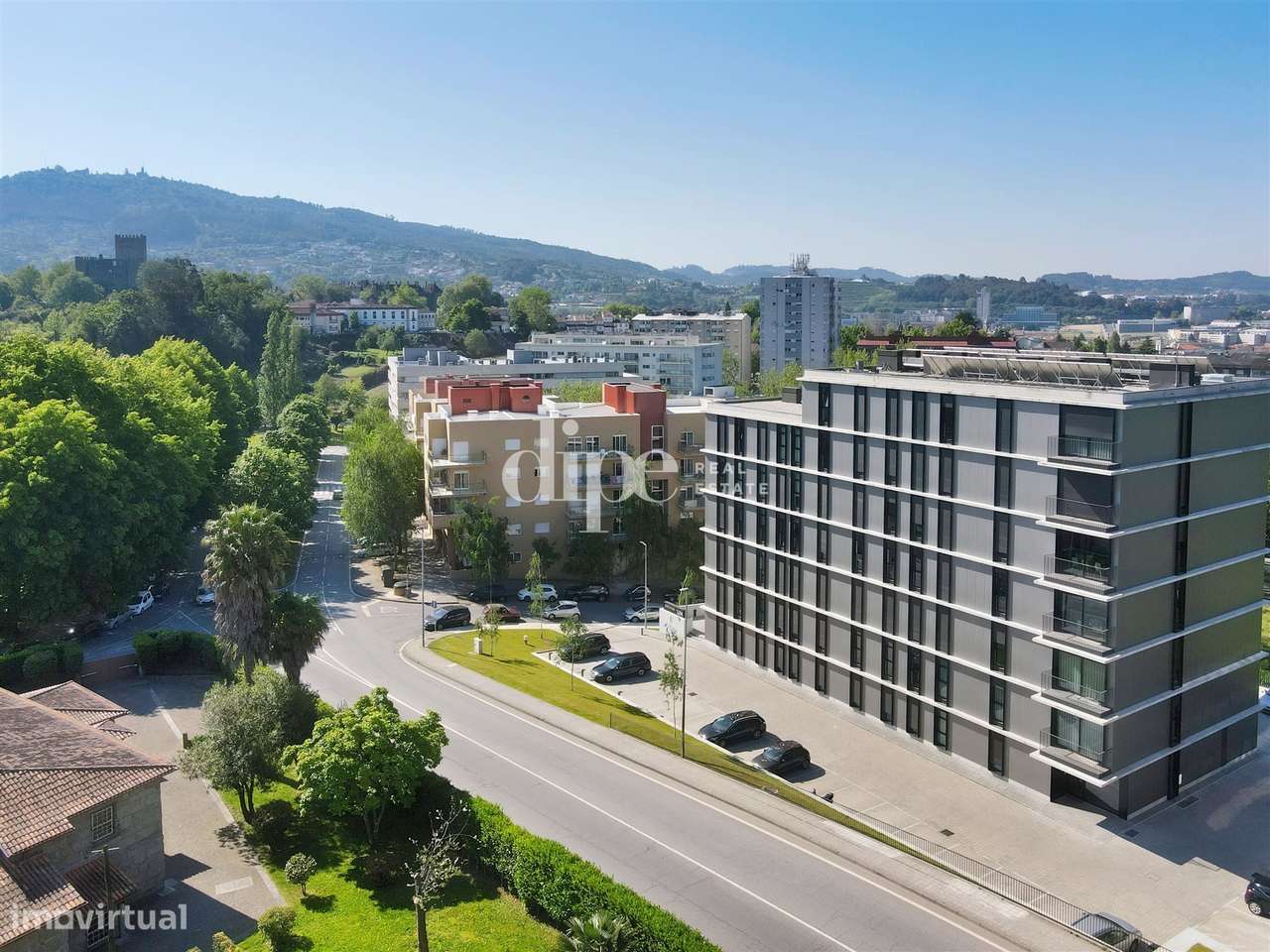 Arrendamento / Apartamento T1 junto à Universidade do Minho - Grande imagem: 3/13