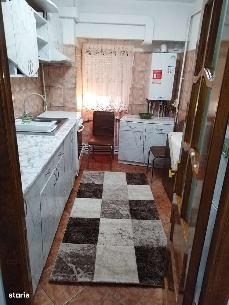Apartament mobilat 3 camere, cartier Dorobanti 1, Buzau - Imagine principală: 5/15