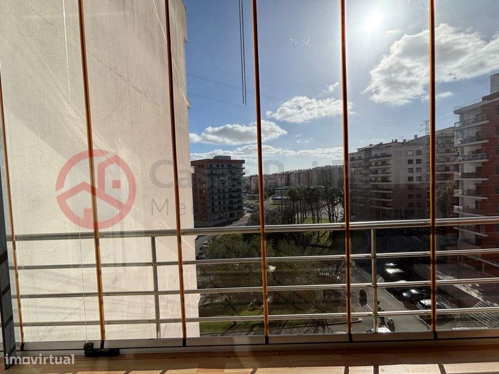 Excelente Apartamento T3, prédio com elevador, parqueamento e arrec...-13