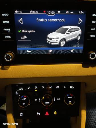 Skoda Karoq 1.5 TSI ACT 4x2 Style DSG - 10