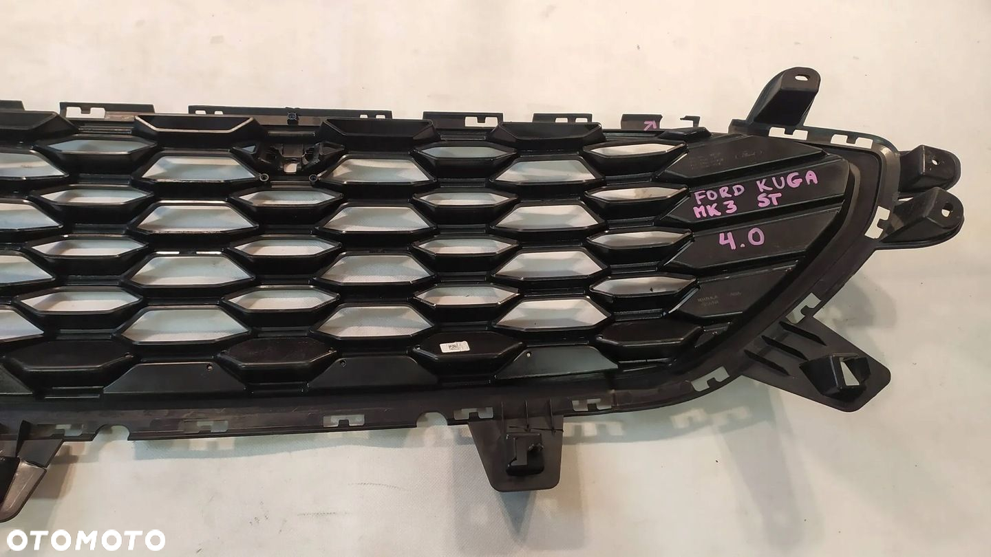 GRILL ATRAPA CHŁODNICY FORD KUGA MK3 ST - 11