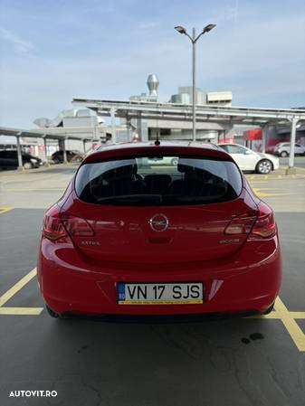 Opel Astra 1.4 ECOFLEX Edition - 2