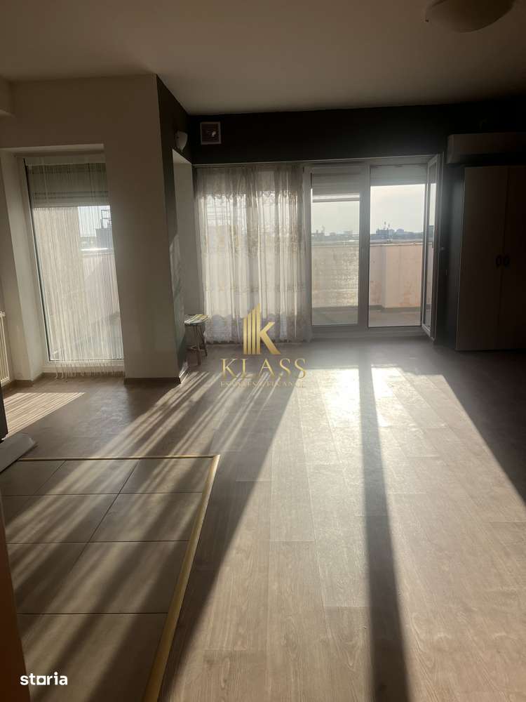 Apartament 2 camere 50 mp, terasa 30 mp, centrala, parc, metrou, zona