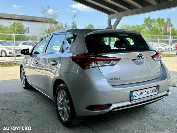 Toyota Auris 1.8 L VVT-i Hybrid Luna - 28