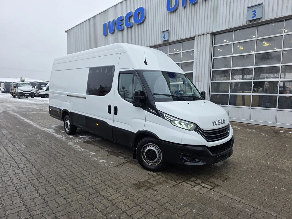 Iveco 35S18A8V Doka Brygadówka 18m3 L4H3 Hak Maxi ! Automat Super Cena 119 900 netto ! Tylko 34 000km ! Ledy Tempomat