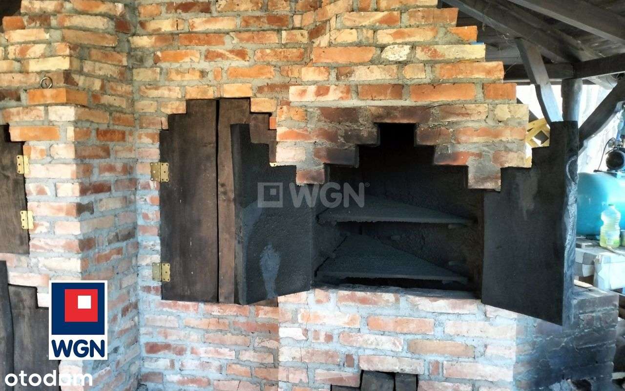 Posiadłość ze stawem z domem w budowie .-16