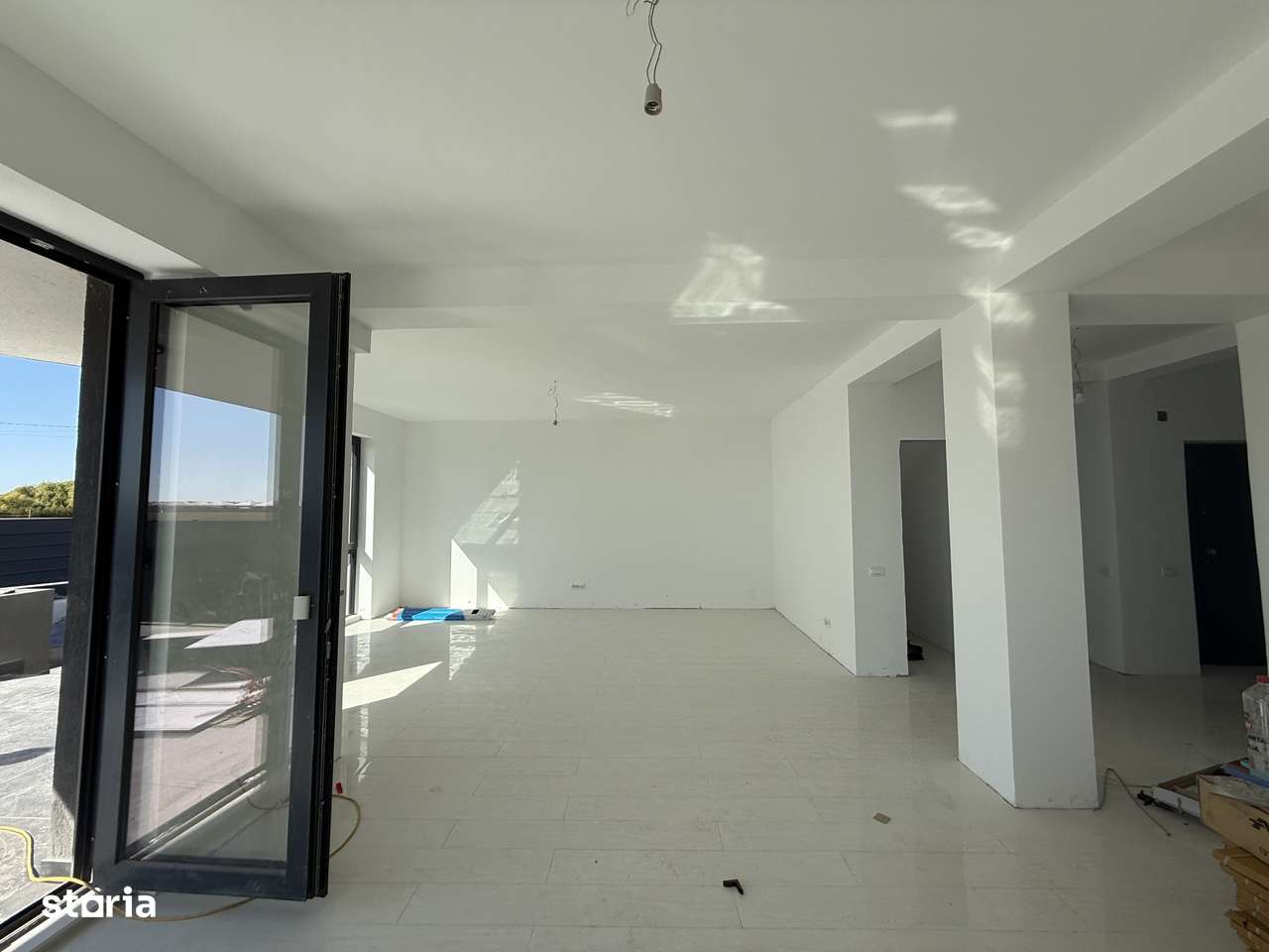 LUX | CASA | VILA INDIVIDUALA | CURTE | PROPRIETAR | TUNARI-13