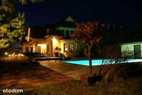 Hotel, kort tenisowy, basen, jacuzzi, sauna - Pełny obrazek: 3/17