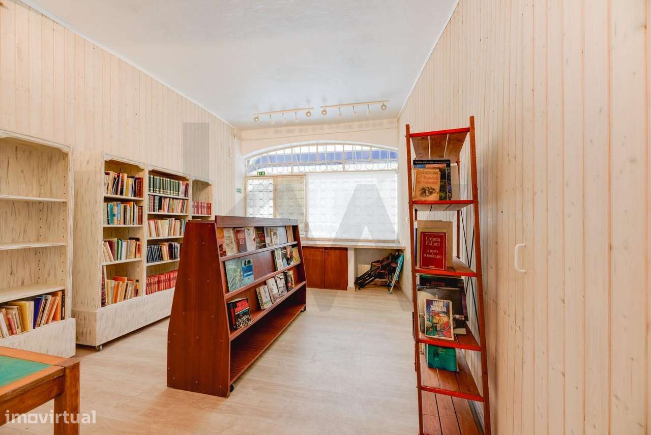 LOJA NO CENTRO DE SINTRA - Grande imagem: 2/17