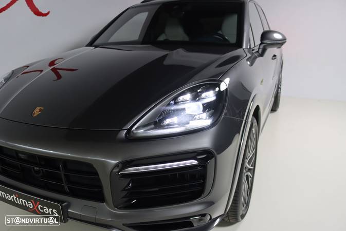 Porsche Cayenne E-Hybrid - 10