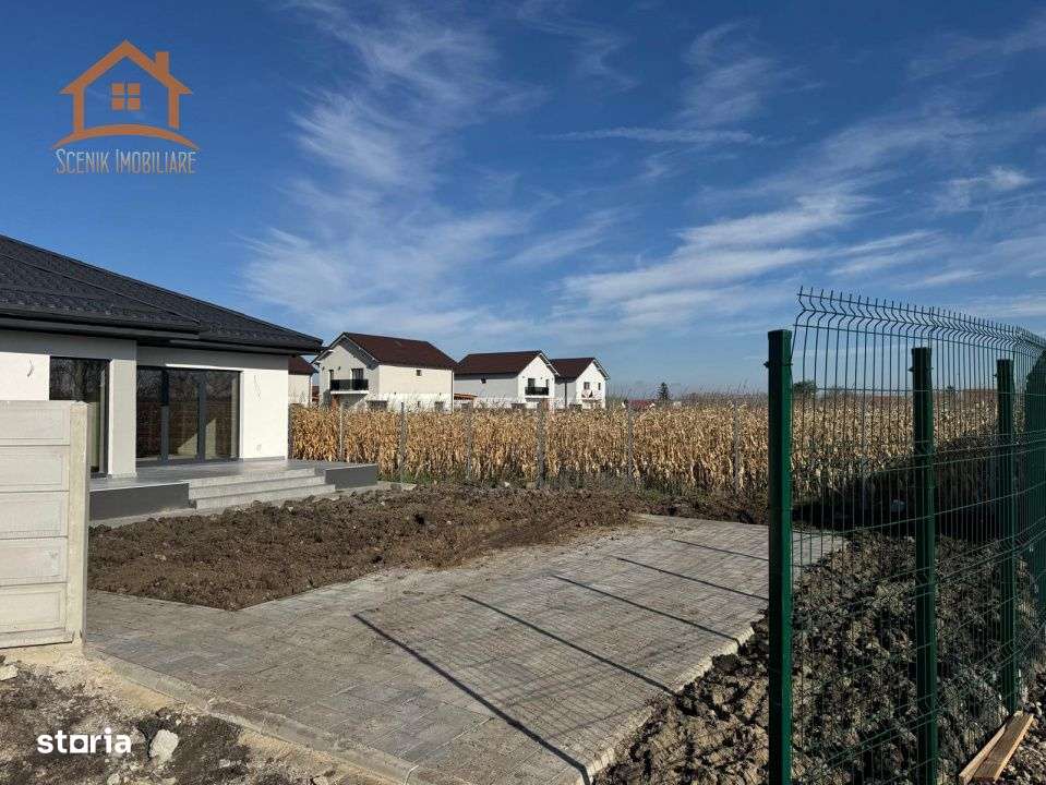 Casa noua, regim parter, mini cartier rezidential in Stupini-7