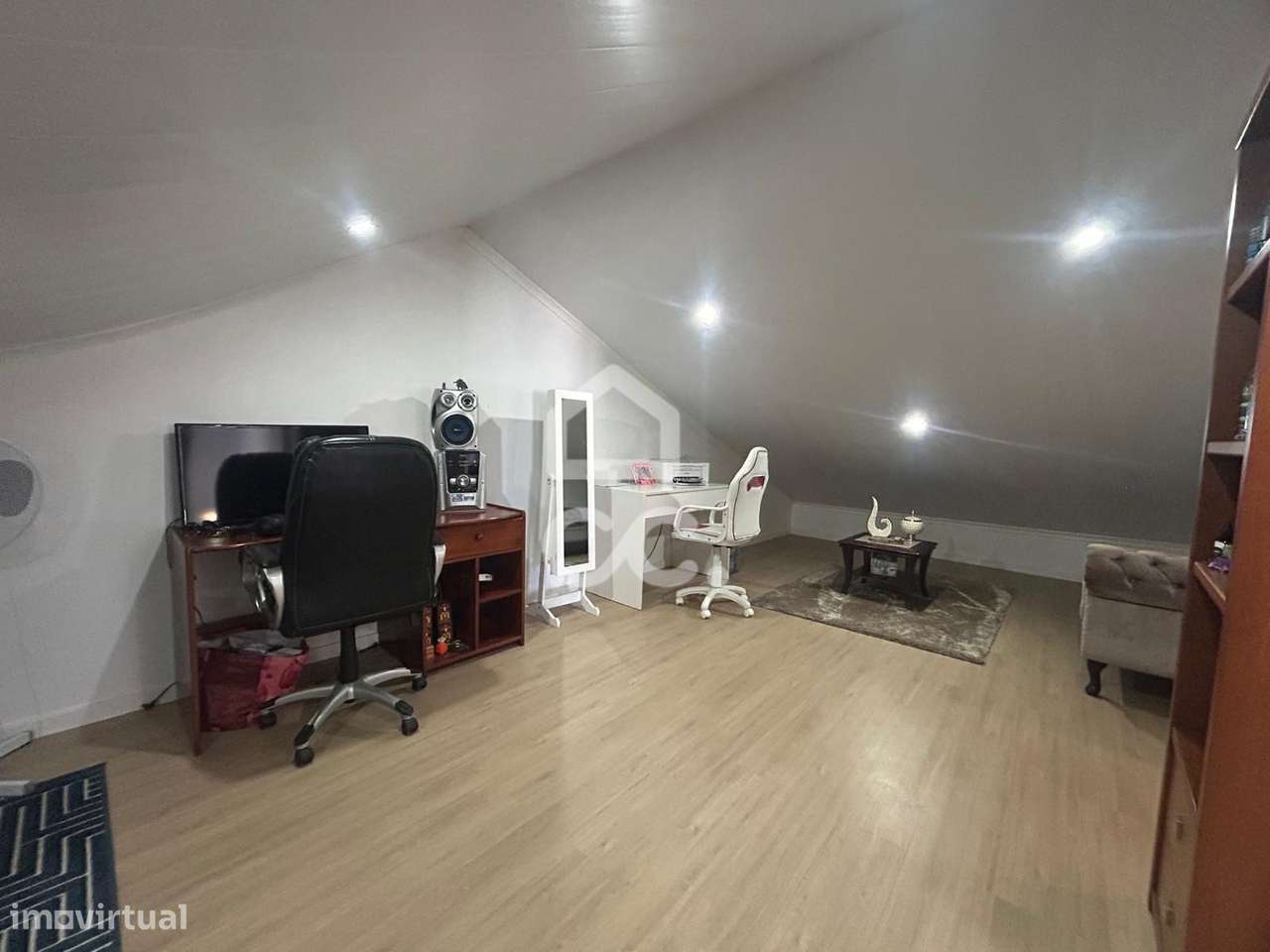 Moradia com 6 Quartos - Santa Clara - Ponta Delgada-29