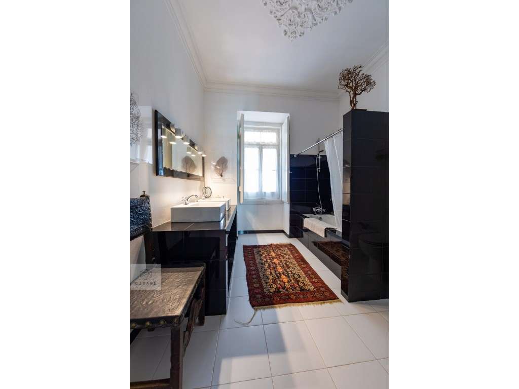 Moradia T8 com vista para Maranhão-15