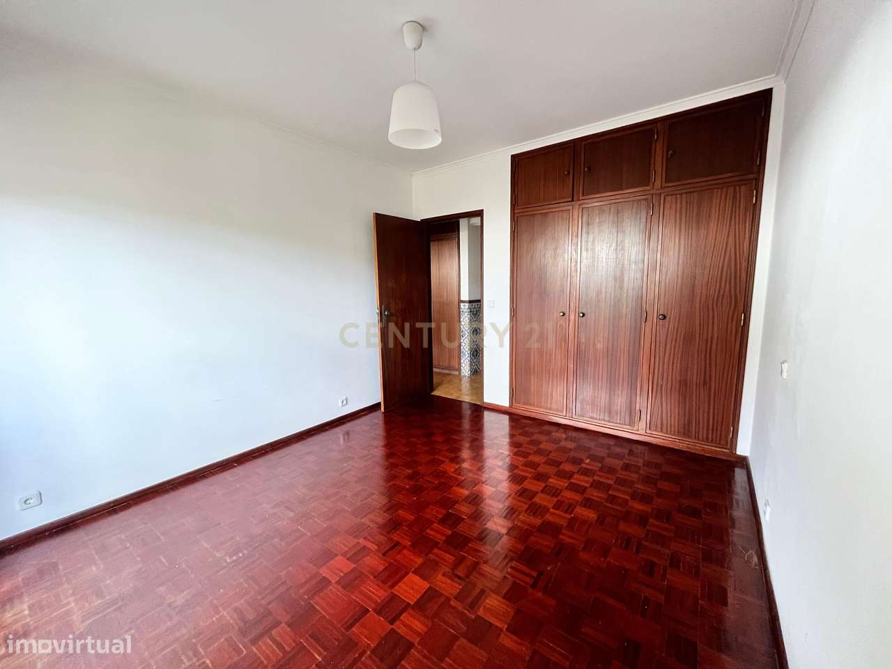 Apartamento T3 com terraço e garagem, Parceiros e Azoia - Grande imagem: 5/20